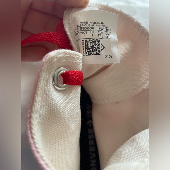 Converse Custom Chuck Taylor All Star Made with Love Collection - Picture 7 of 8